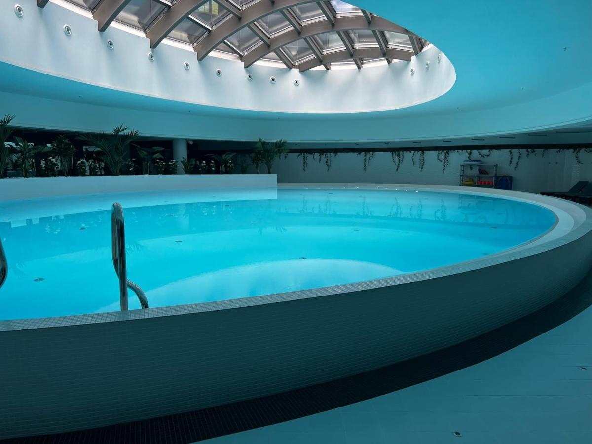 Hanza Tower Bohemia 22 Pool & Jacuzzi Szczecin Exterior photo