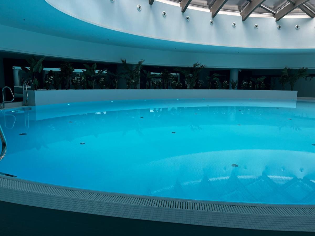 Hanza Tower Bohemia 22 Pool & Jacuzzi Szczecin Exterior photo