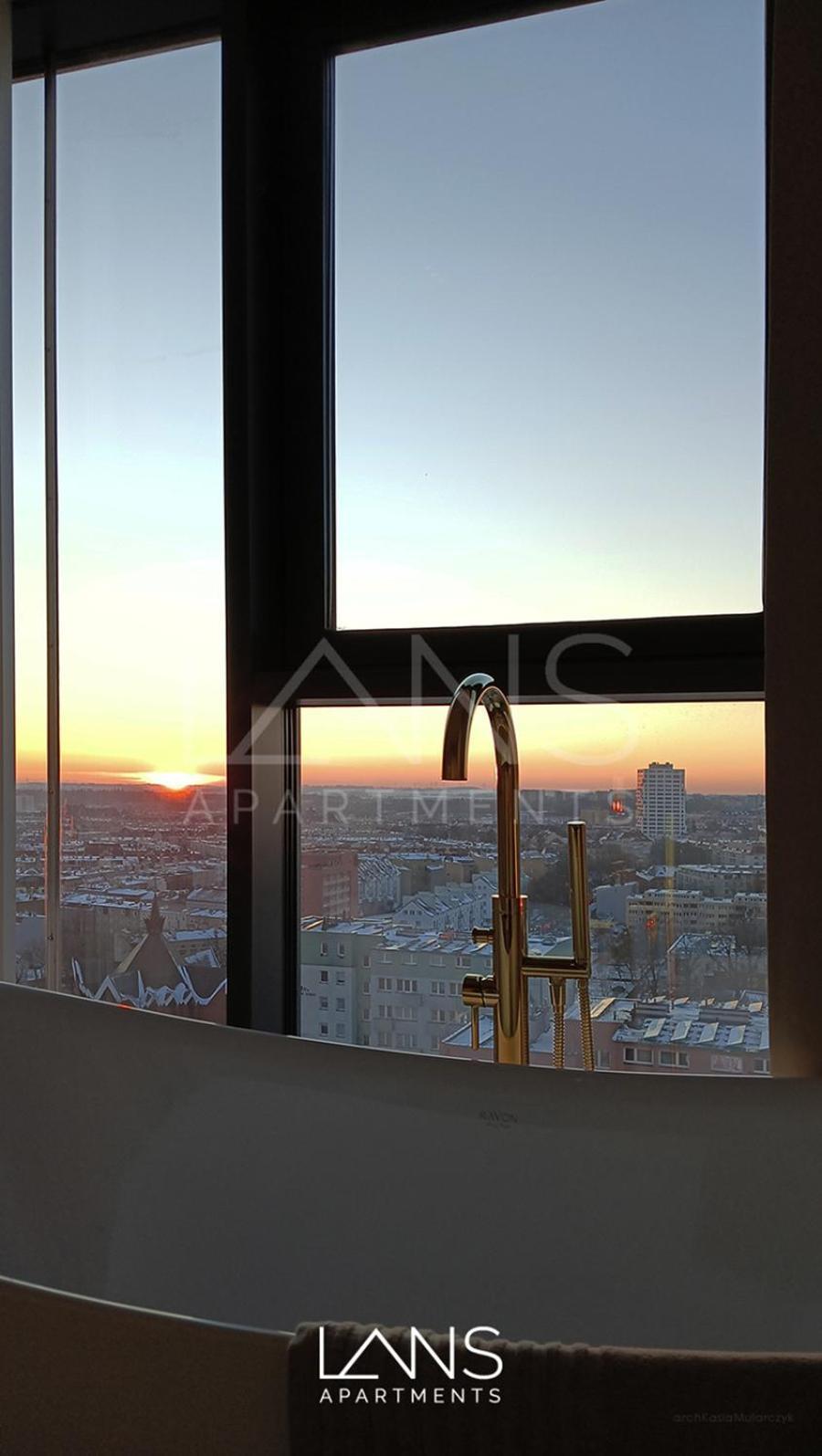 Hanza Tower Bohemia 22 Pool & Jacuzzi Szczecin Exterior photo